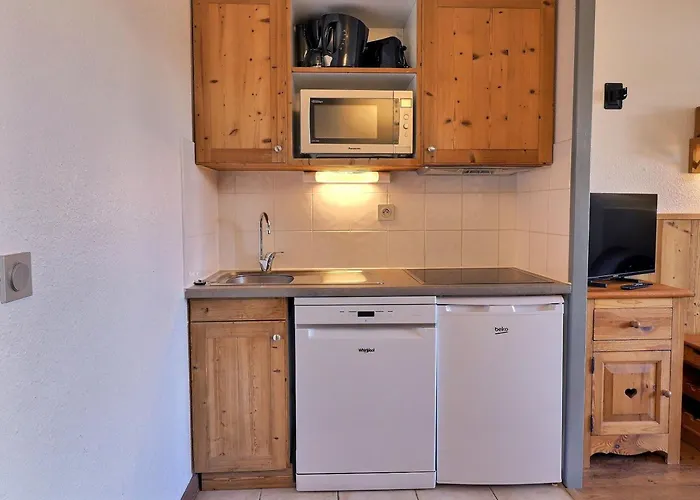 Daire Confortable 2 Pieces, Skis Aux Pieds, Proche Commerces - Fr-1-182a-15 Courchevel